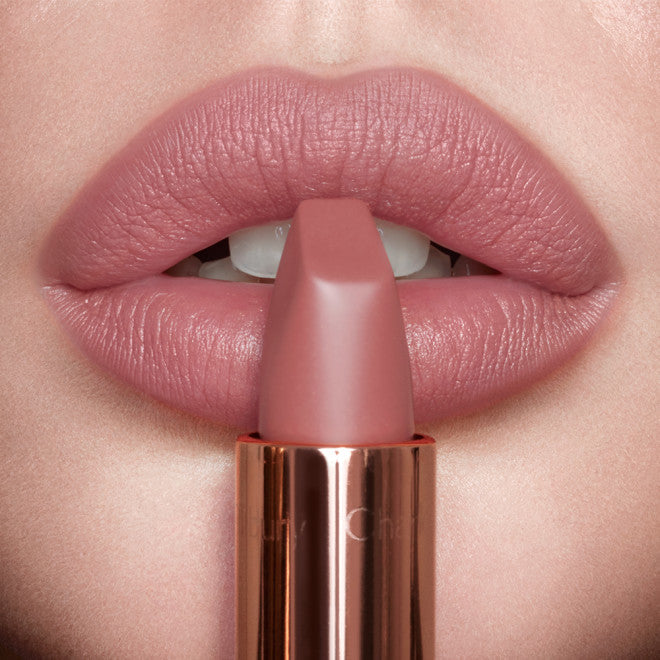 Charlotte Tilbury lipstick Pillow Talk matte revolution